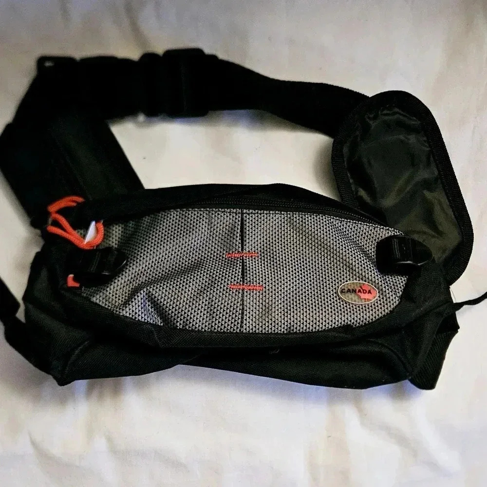 Canada Fanny Waist travel Sports adventure waterproof Pounch strap Black Zipper